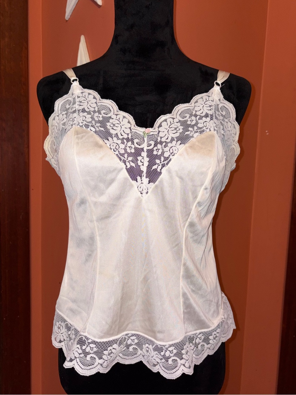 Vintage Fantasia by JC Penney Union Made lingerie top with Lace Hem